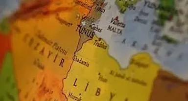 Tunuslu ekonomistlerden ABD/İsrail-İran Savaşı'nın ülke ekonomisini 