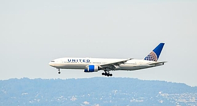 United Airlines, artan yakıt maliyetleri nedeniyle uçuş kapasitesini yüzde 5 azaltacak