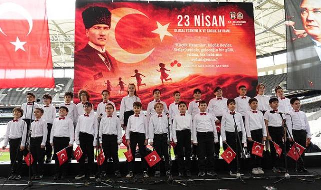 23 Nisan Ulusal Egemenlik ve Çocuk Bayramı, Tüpraş Stadı'nda kutlandı