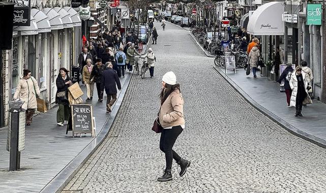 AB nüfusunun 2100 yılına kadar yüzde 11,7 azalması bekleniyor