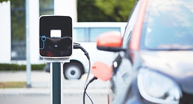 Akaryakıt fiyatlarındaki artış sonrası Avrupa'da elektrikli araç satışları martta rekor kırdı