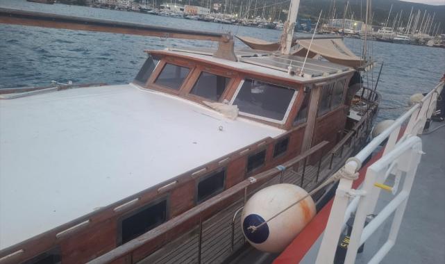 Bodrum'da su alan teknedeki 3 kişi kurtarıldı