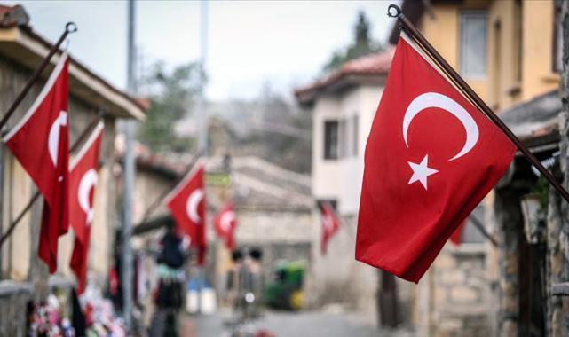 Cuma Gündemi Yoğun: Siyaset ve Ekonomi Kritik Başlıklar