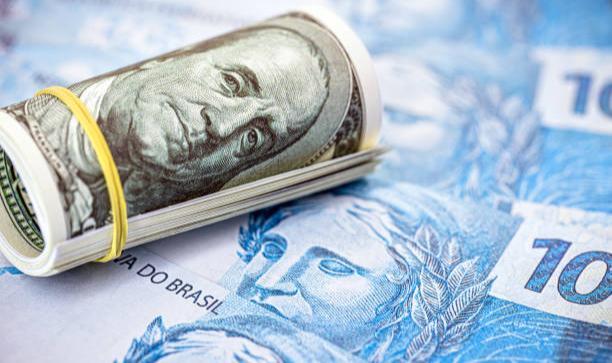 Dövizde Yeni Gün: Dolar 44,59 TL, Euro 51,52 TL Seviyesinde Açıldı