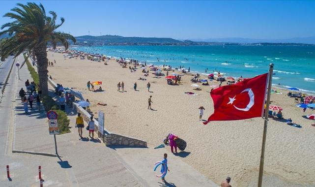 Hazineden hizmet ihracatının lider sektörü turizme önemli destek