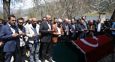 Kahramanmaraş'taki okul saldırısında hayatını kaybedenler son yolculuğuna uğurlanıyor