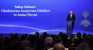 Sakıp Sabancı vefatının 22. yılında Uluslararası Araştırma Ödülleri ile anıldı