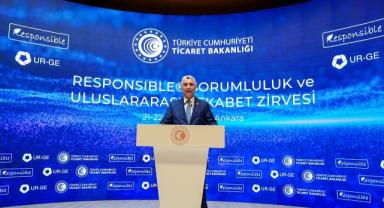 Bakan Bolat, Responsible/Sorumluluk ve Uluslararası Rekabet Zirvesi'nde konuştu: