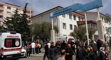 Diyarbakır’da Okul Önünde Silahlı Panik: Öğrenciler Tahliye Edildi, Saldırganlar Yakalandı