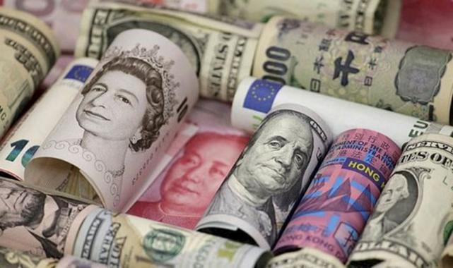 Dolar ve Avro Güne Yükselişle Başladı: Serbest Piyasada Döviz Kurları Açıklandı