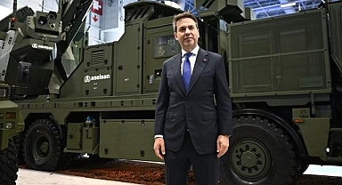 Enerji ve Tabii Kaynaklar Bakanı Bayraktar, SAHA 2026'yı ziyaret etti: