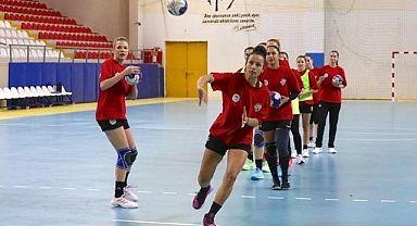 Hentbol: Kadınlar Süper Lig