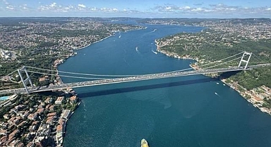 İstanbul Boğazı'nda gemi trafiği çift yönlü kapatıldı
