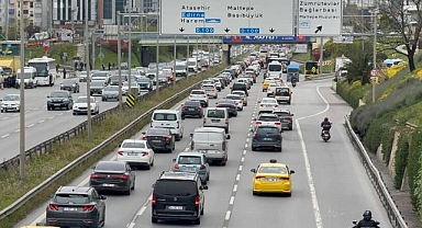 İstanbul'da akşam saatlerinde trafik yoğunluğu yüzde 80'e çıktı