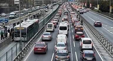 İstanbul'da trafik yoğunluğu yüzde 80'e çıktı