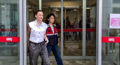 İstanbul'daki uyuşturucu soruşturmasında gözaltına alınan Serenay Sarıkaya serbest bırakıldı.