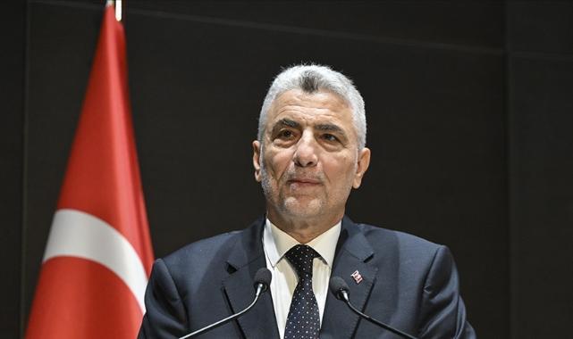 Ticaret Bakanı Ömer Bolat, nisan ayı dış ticaret verilerini açıkladı: (1)