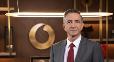 Vodafone Türkiye'den 2025-2026 mali yılında 144,8 milyar lira servis geliri