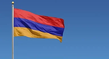 Ermenistan Merkez Bankası Başkanı'ndan Rusya'nın kısıtlamalarına ilişkin ekonomik uyarı