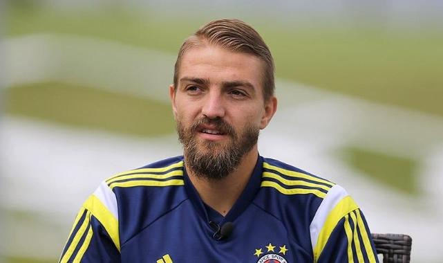 Eski milli futbolcu Caner Erkin, kariyerini noktaladı