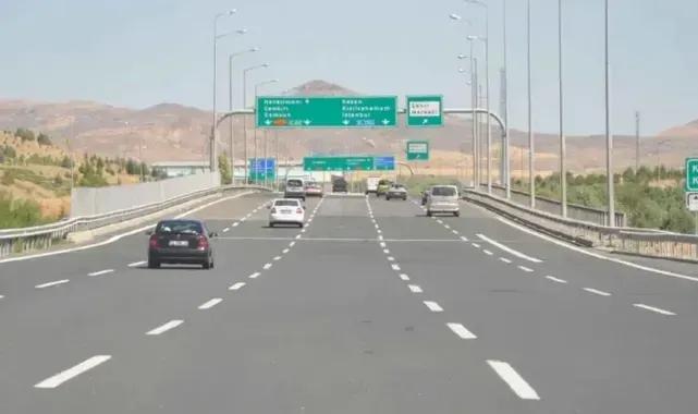 Karayollarında Yoğun Çalışma Mesaisi: Sürücülere Trafik Uyarısı