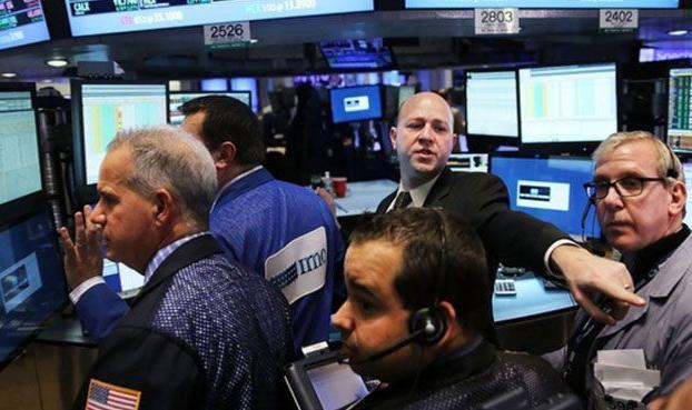 New York borsası karışık seyirle açıldı