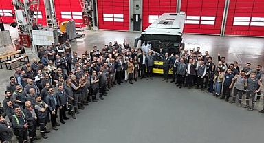 Otokar üretimi ilk Mercedes-Benz Conecto otobüs banttan indi