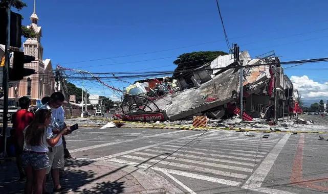 SON DAKİKA: Filipinler'de 7,8 Büyüklüğünde Deprem! Tsunami Alarmı Verildi, Halk Yüksek Bölgelere Tahliye Ediliyor