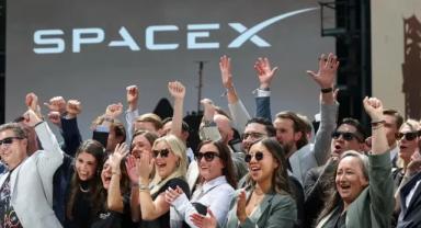 SpaceX Borsada Rekor Kırdı: Amazon’u Geride Bırakarak Dünyanın En Değerli 5. Şirketi Oldu