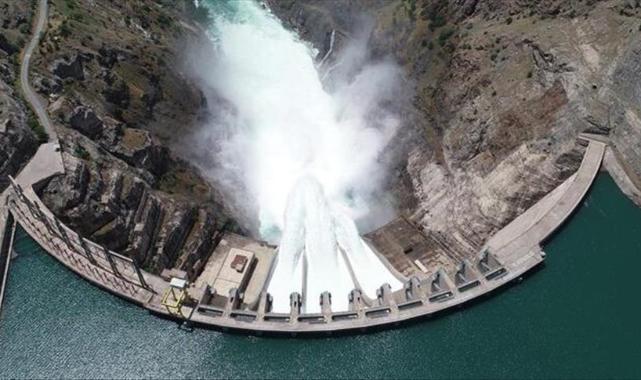 Spot piyasada elektrik fiyatları