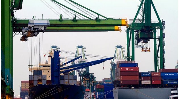 ABD`de dış ticaret açığı 9,5 yılın zirvesine yükseldi