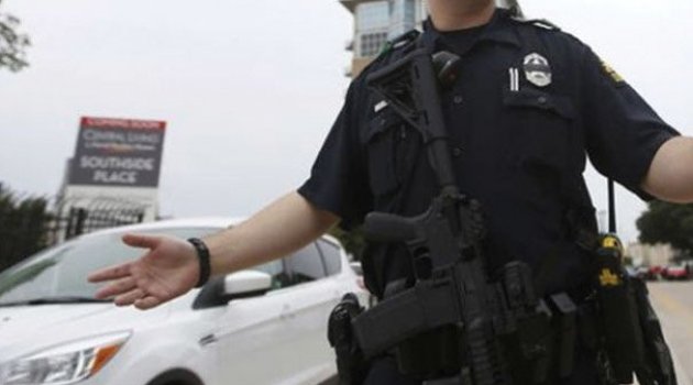 ABD'de polise
