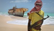 Afrikalı korsanlar 6 kişiyi kaçırdı