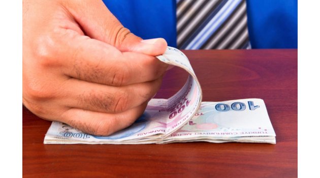 ANALİZ: Kredilerde sıkıntı mı var?