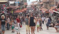 Antalya'da serin hava esnafa yaradı