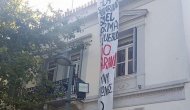 Atina'da anarşistler İspanya büyükelçiliğine girdi