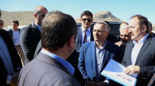 Bakan Ağbal Bayburt'ta incelemelerde bulundu