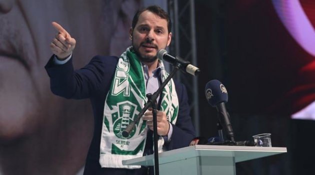 Bakan Albayrak sert çıktı! 'Bir insan bu kadar mı cahil olur?'