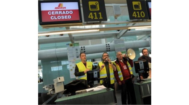 BARCELONA'DA HAVAALANI'NDA GREV