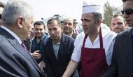 Başbakan Yıldırım esnafı ziyaret etti