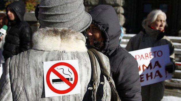 Bulgaristan'da sigara yasağı kısmen kaldırılacak