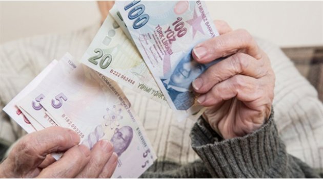 Bütçe açığı Ekim ayında da mola vermedi