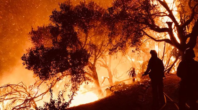 California'daki yangının boyutu New York'u geçti