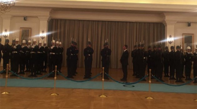 Çankaya Köşkü'nde İbadi için kapalı alanda tören
