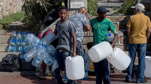Cape Town'da vanalar kapanmak üzere