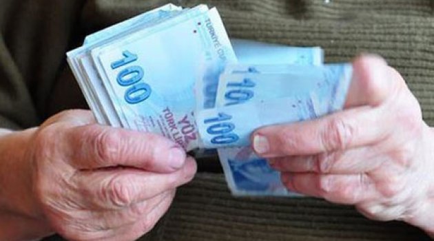 Emeklinin ikramiye farkı yatmaya başladı