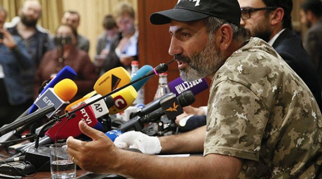 Ermenistan’da kritik görüşme