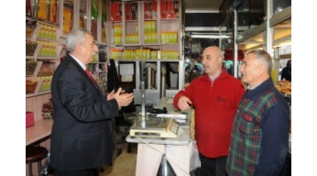 'Esnaf Kart'tan en az 10 milyon kişi yararlanacak'