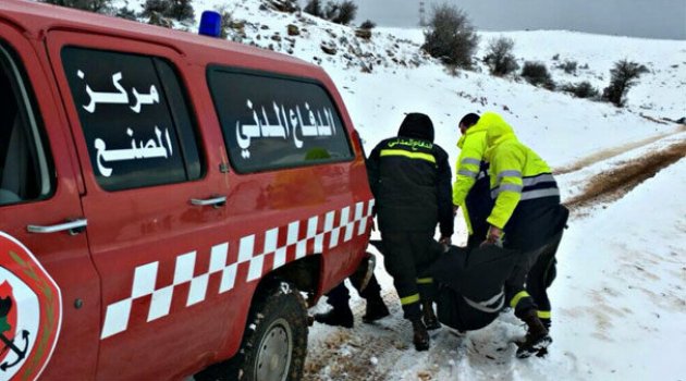 Göçmenler karlı sınırda donarak öldü! Feci görüntüler...