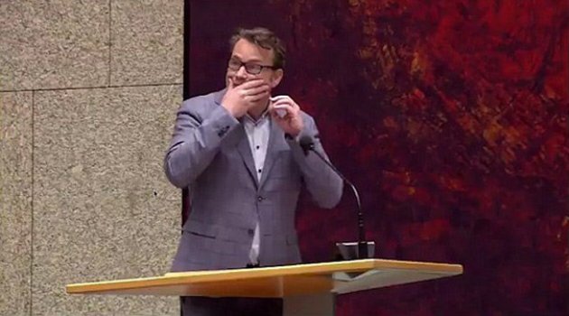 Hollanda Parlamentosu’nda şok!